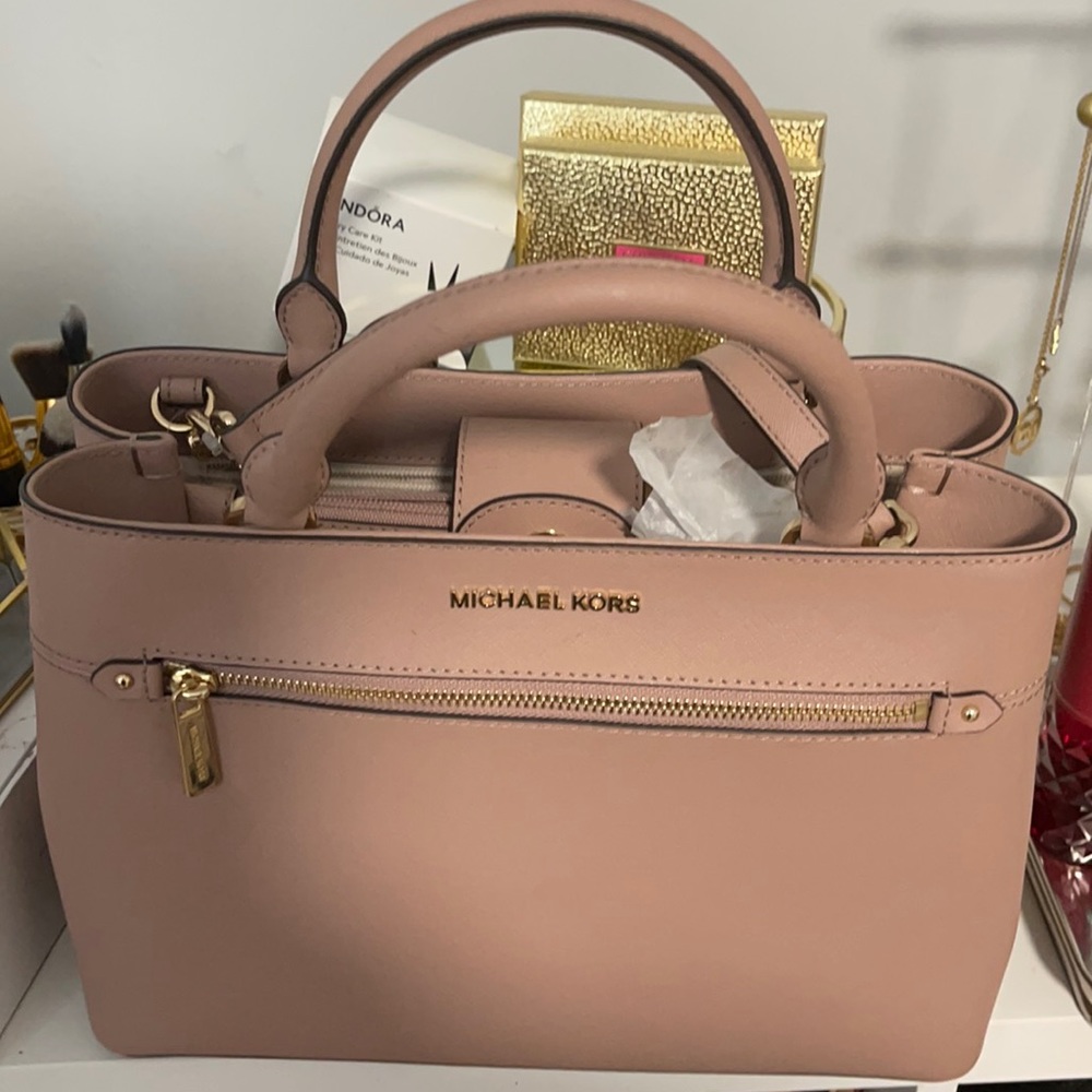 Brand New Michael Kors Purse